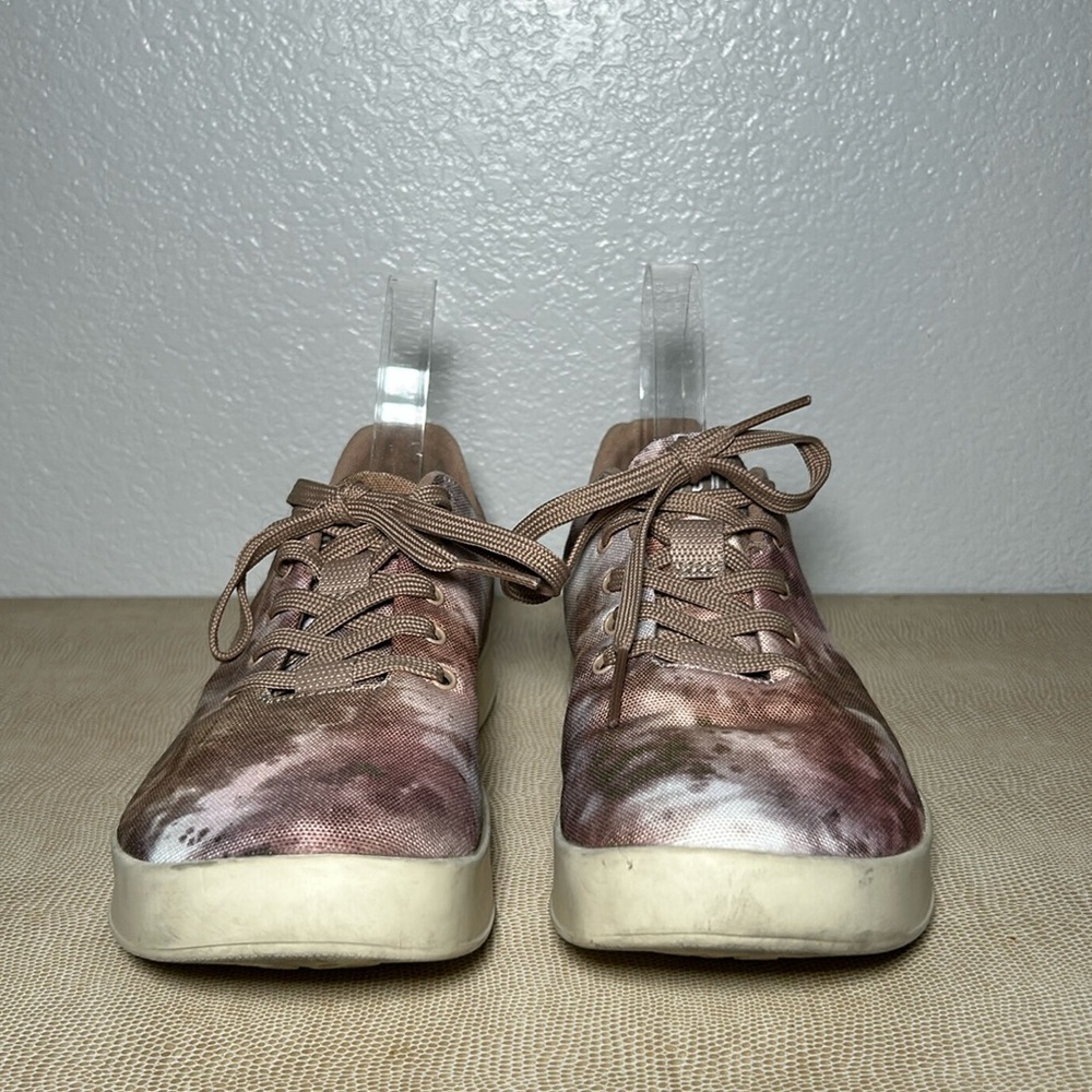 Nobull Women's Tie-Dye Canvas Trainer in Earth Tie-Dye 7.5 - Picture 9 of 16